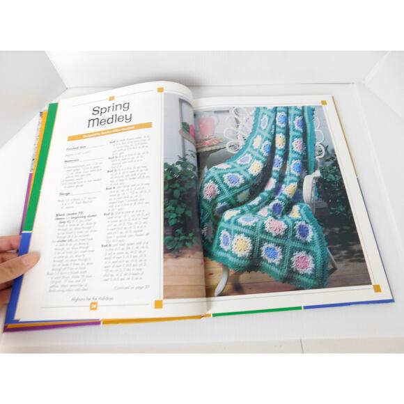 Crochet Holiday Collection Crochet Patterns 2001 The Needlecraft Shop - Picture 3 of 7